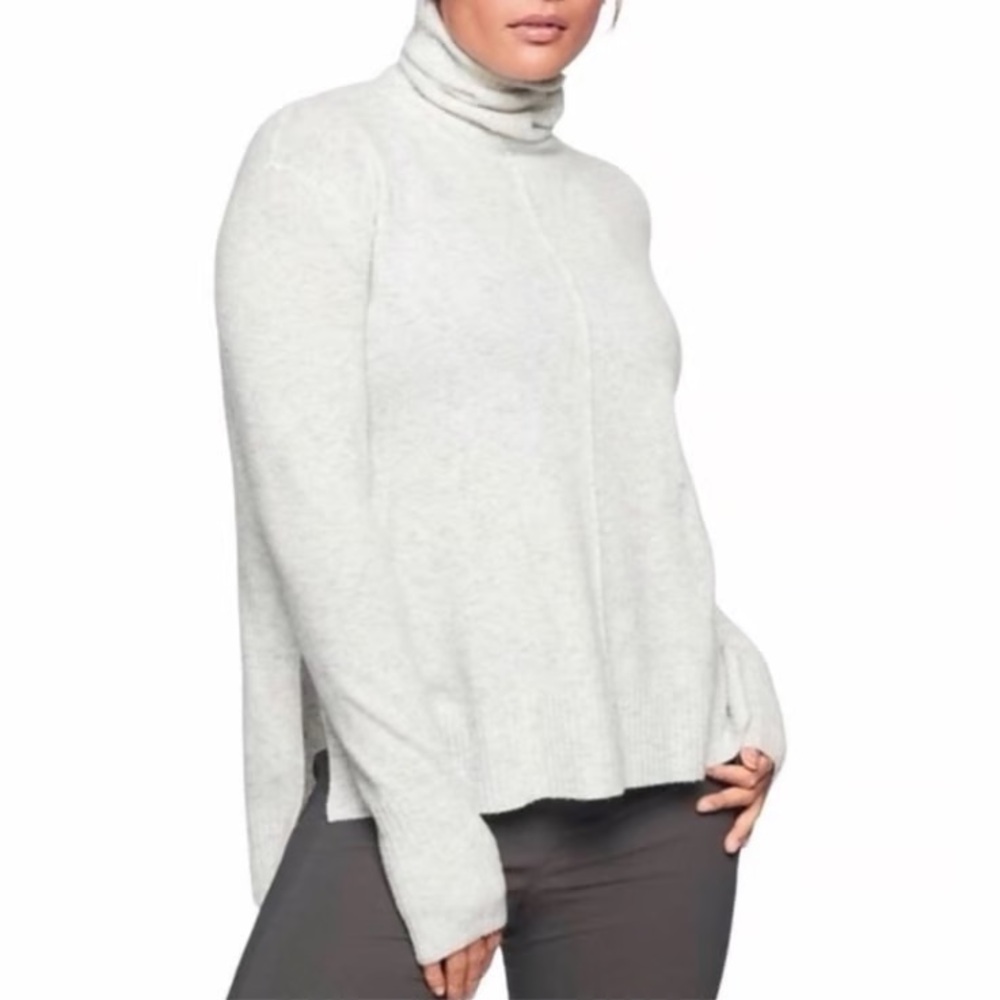 Athleta Merino‎ Wool Turtleneck Sweater Ivory Heather Small